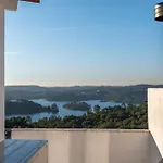 Villa House Zezere *